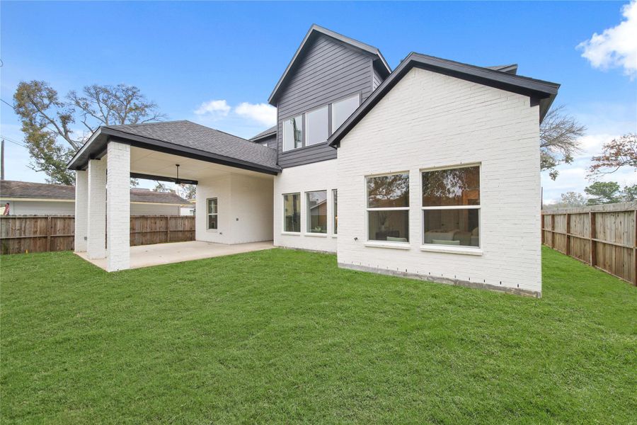 Exterior details and patio area of a home in , Houston (Image 3).