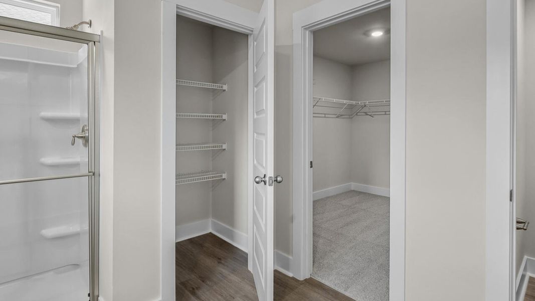 Spacious, unfurnished interior of a new home in The Haven at Indigo Preserve, Leland (Image 29).