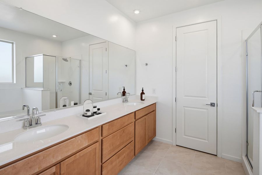 Furnished interior view inside a new home in Montana Vista - Summit: Summit, Buckeye (Image 12).