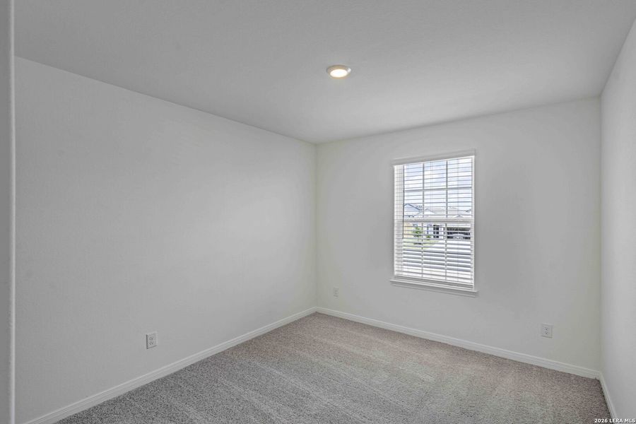 Spacious, unfurnished interior of a new home in , San Antonio (Image 16).