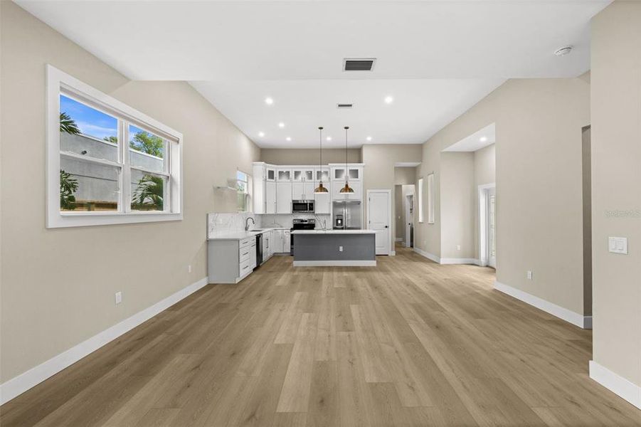 Spacious, unfurnished interior of a new home in , Sarasota (Image 20). Spacious, unfurnished interior of a new home in , Sarasota (Image 20).
