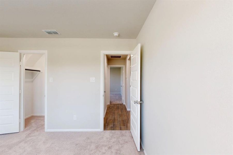 Spacious, unfurnished interior of a new home in Verandah, Royse City (Image 33). Spacious, unfurnished interior of a new home in Verandah, Royse City (Image 33).