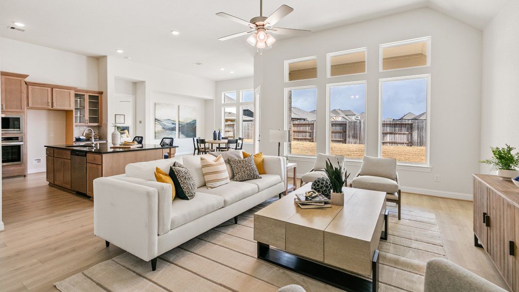 Representative furnished interior of a home built from the Tulane by DRB Homes in Creekhaven, Iowa Colony (Image 5).