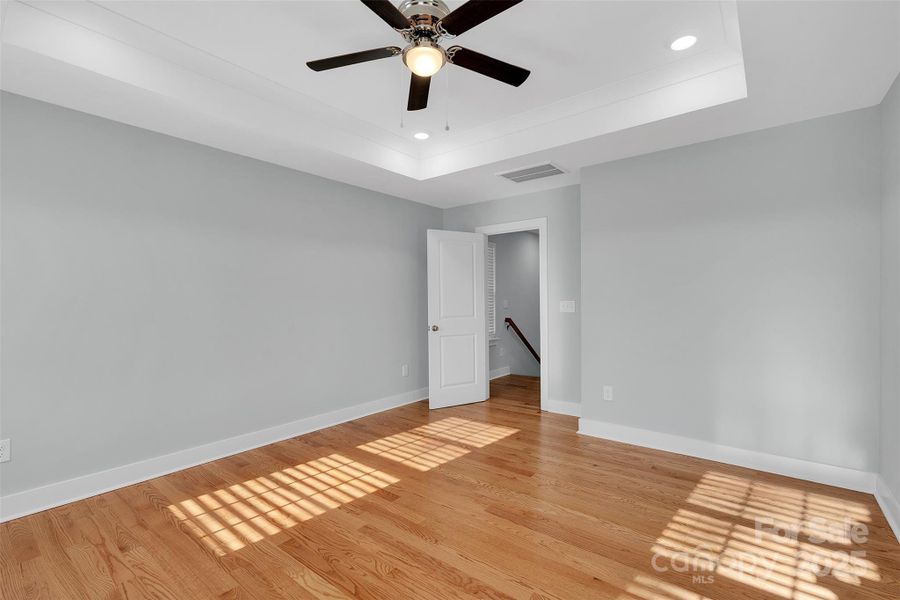 Spacious, unfurnished interior of a new home in , Charlotte (Image 33).