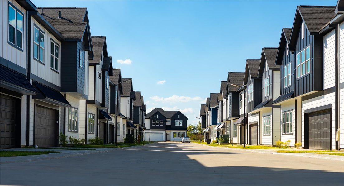 Image 25 of a home in Metro Village. Image 25 of a home in Metro Village.