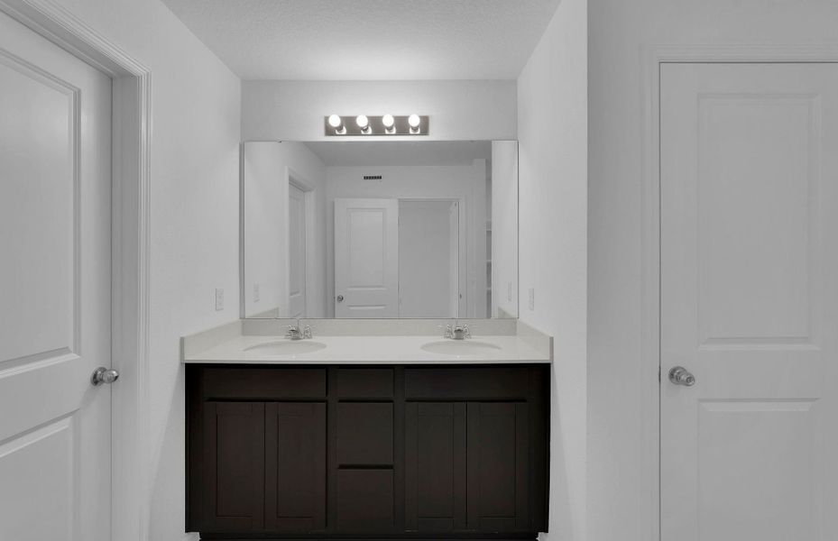 Furnished interior view inside a new home in Normandy Pines, Jacksonville (Image 5).