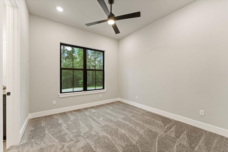 Spacious, unfurnished interior of a new home in , Huntsville (Image 44). Spacious, unfurnished interior of a new home in , Huntsville (Image 44).