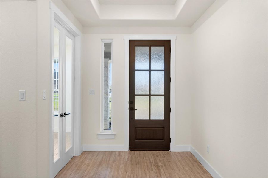 Spacious, unfurnished interior of a new home in , Iola (Image 16).