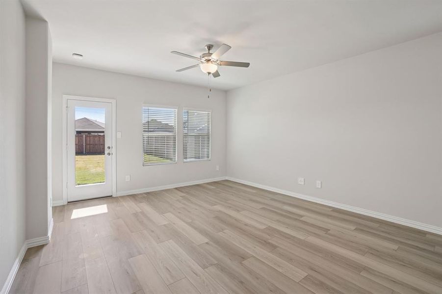 Spacious, unfurnished interior of a new home in Trails of Lavon - Signature Series, Lavon (Image 35).