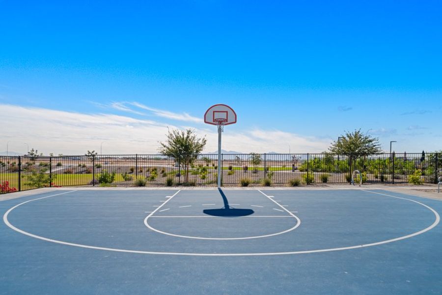 Community amenities in Parkside, Avondale (Image 28).