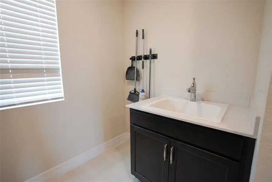 Close-up of interior finishes inside a home in Parkview Reserve, Orlando (Image 23).