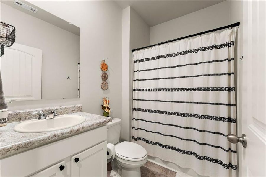 Furnished interior view inside a new home in , Dawsonville (Image 37).