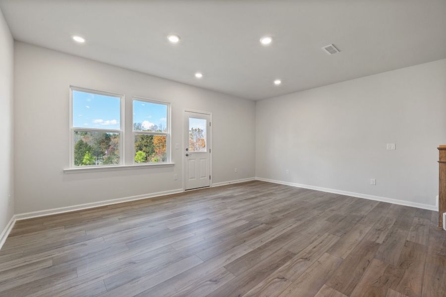 Spacious, unfurnished interior of a new home in McConnell Ridge, McLeansville (Image 25). Spacious, unfurnished interior of a new home in McConnell Ridge, McLeansville (Image 25).