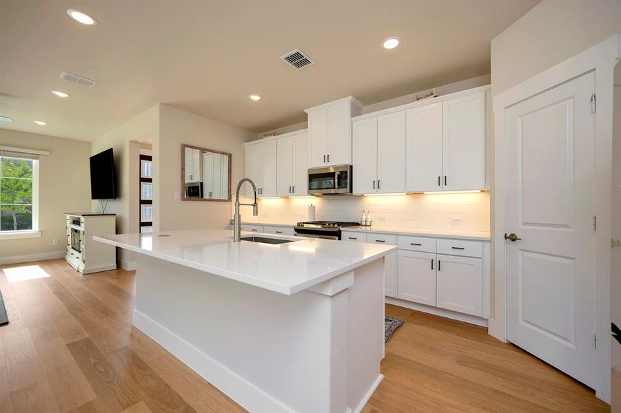 Furnished interior view inside a new home in , Arlington (Image 16). Furnished interior view inside a new home in , Arlington (Image 16).