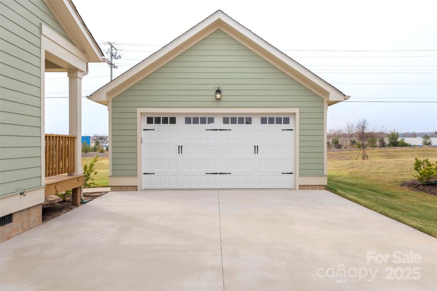 Exterior details and patio area of a home in Riverwalk, Rock Hill (Image 22).
