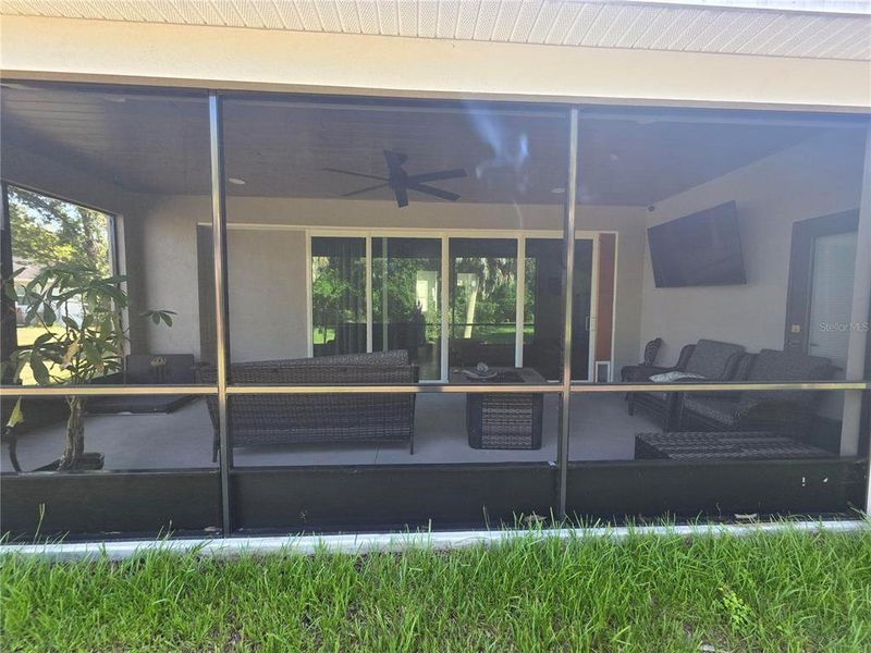 Exterior details and patio area of a home in , North Port (Image 15).