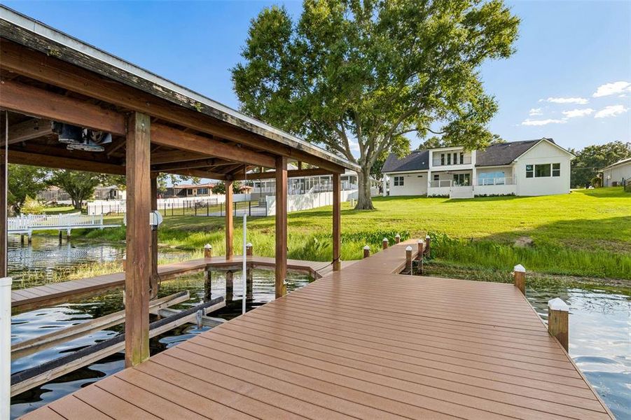 Community amenities in , Auburndale (Image 79). Community amenities in , Auburndale (Image 79).
