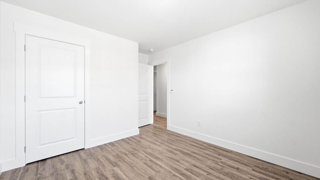 Spacious, unfurnished interior of a new home in The Arbor Townhomes, Kingsport (Image 15).