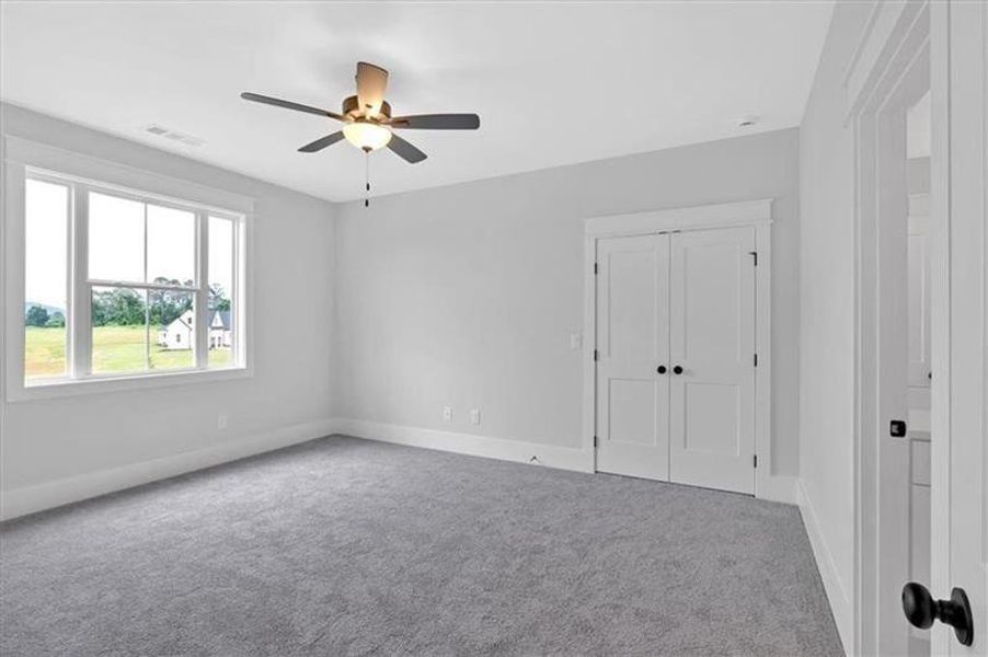 Spacious, unfurnished interior of a new home in , Rydal (Image 33).
