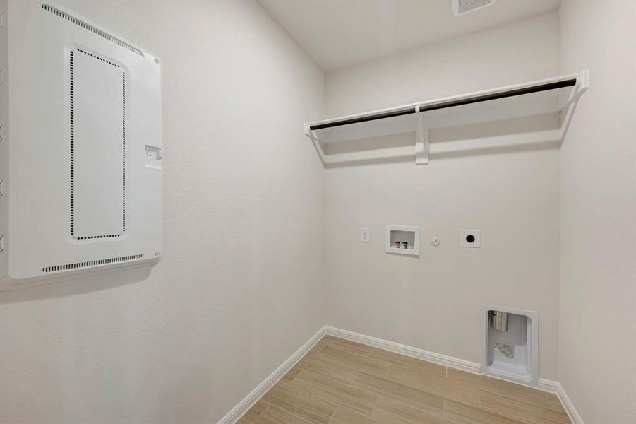Spacious, unfurnished interior of a new home in Kings Way, Denton (Image 29). Spacious, unfurnished interior of a new home in Kings Way, Denton (Image 29).