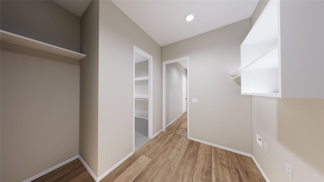 Spacious, unfurnished interior of a new home in Anniston, Katy (Image 17).
