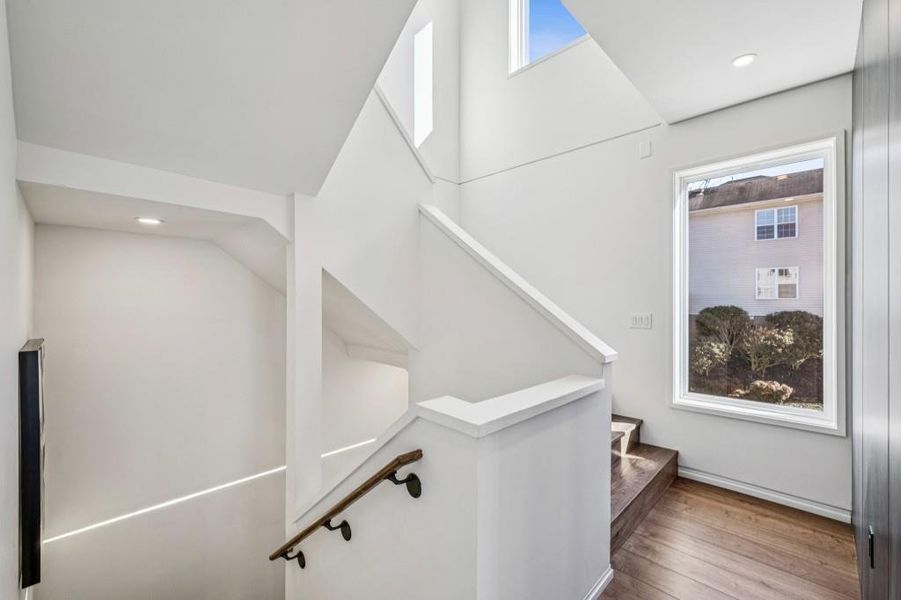 Image 43 of a home in .