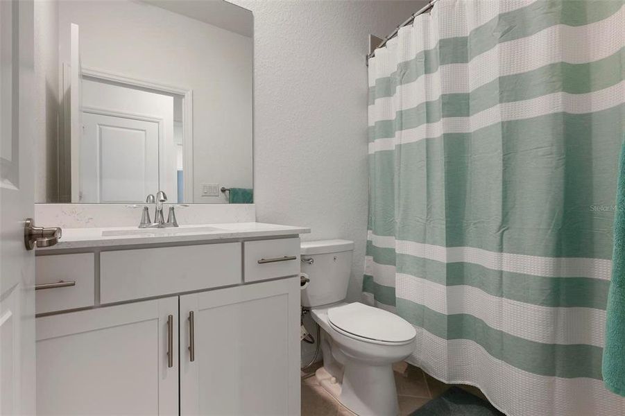 Furnished interior view inside a new home in , Venice (Image 8).