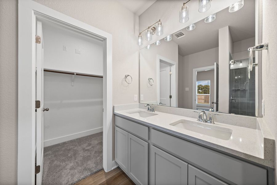Furnished interior view inside a new home in North Point, Temple (Image 5).
