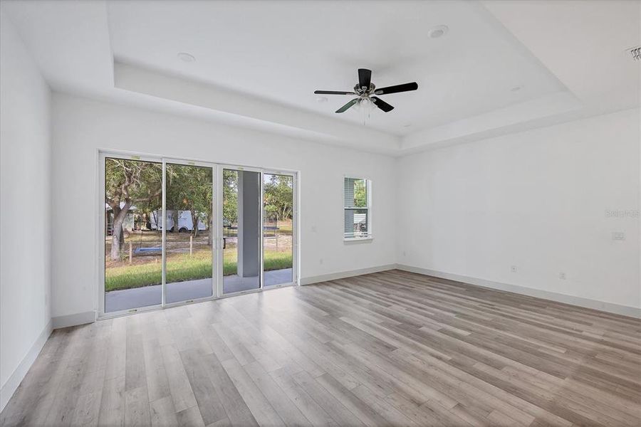 Spacious, unfurnished interior of a new home in , Port Charlotte (Image 30).