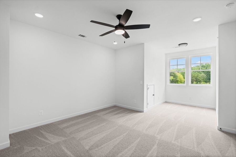 Spacious, unfurnished interior of a new home in The Village at River Green, Canton (Image 11).