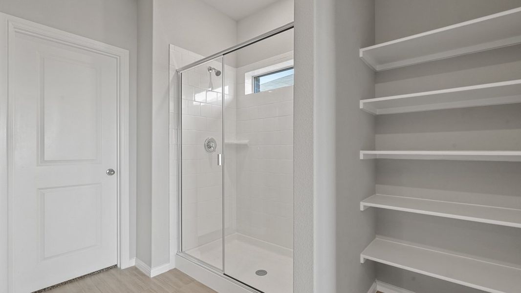 Image 38 representing the Midland by D.R. Horton in The Hills at Reunion, Newark, TX. Image 38 representing the Midland by D.R. Horton in The Hills at Reunion, Newark, TX.