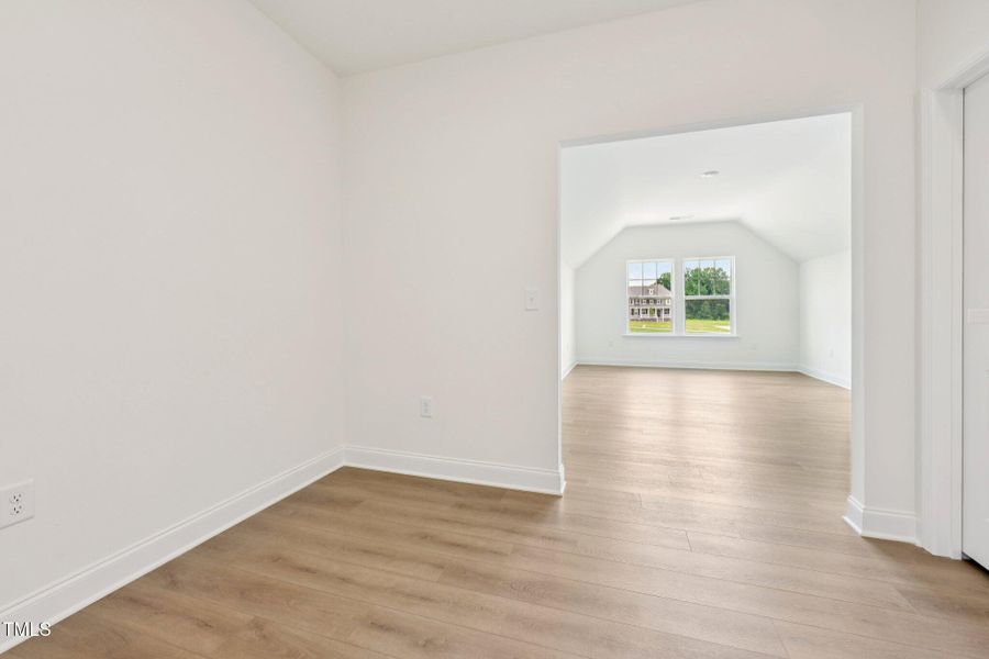 31-web-or-mls-Alden Wy-S3107-031