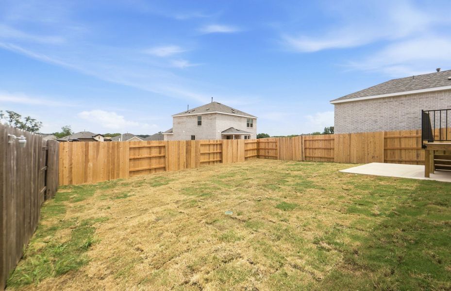 Exterior details and patio area of a home in La Cima, San Marcos (Image 25).