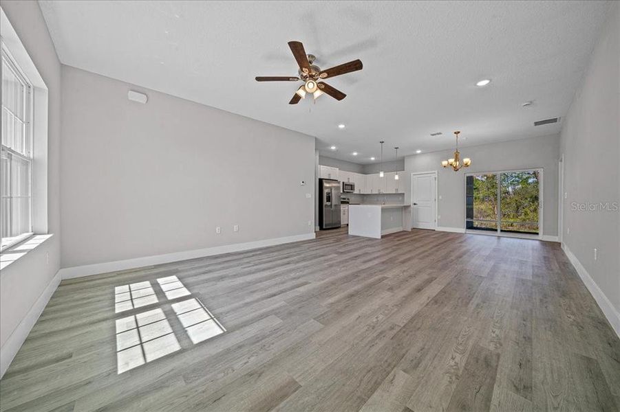 Spacious, unfurnished interior of a new home in , Ocala (Image 22).