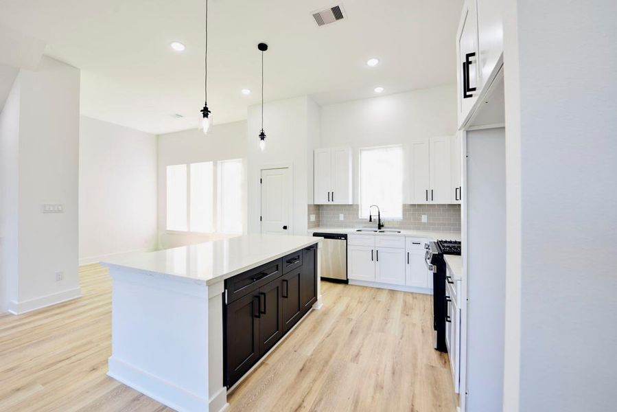 Furnished interior view inside a new home in , Houston (Image 5). Furnished interior view inside a new home in , Houston (Image 5).