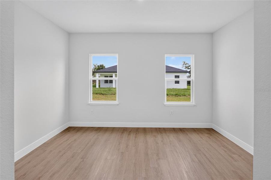 Spacious, unfurnished interior of a new home in , Ocala (Image 24).