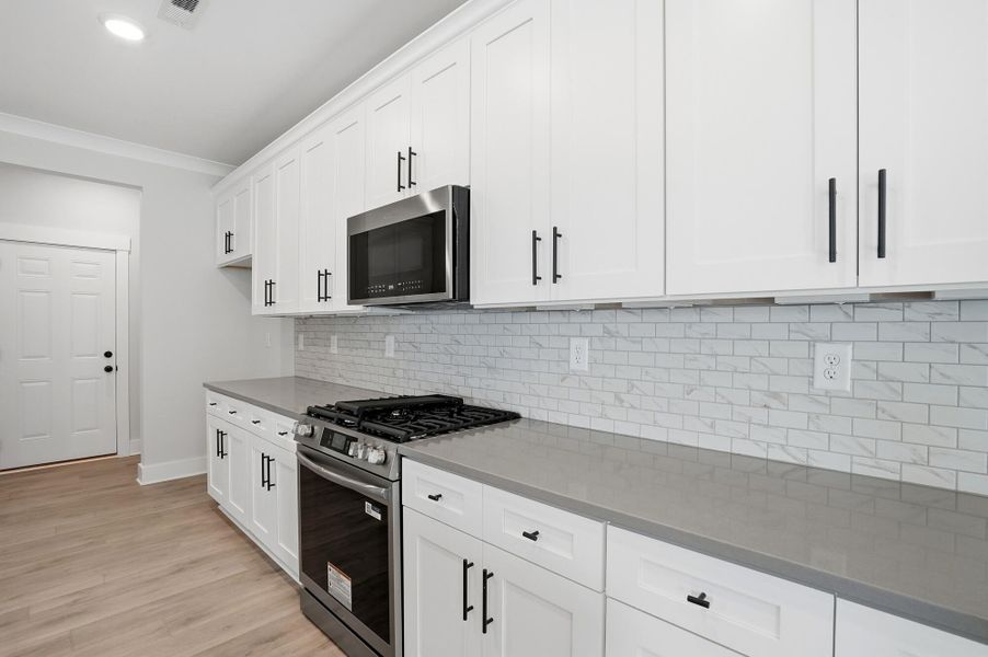 Furnished interior view inside a new home in Blythe Mill Townhomes, Waxhaw (Image 10). Furnished interior view inside a new home in Blythe Mill Townhomes, Waxhaw (Image 10).