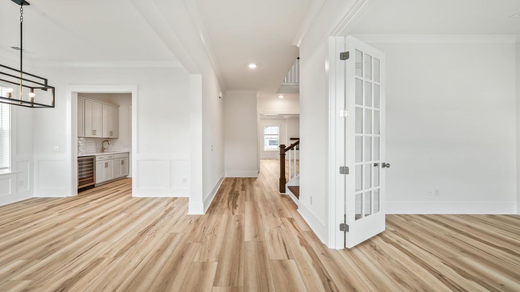 Spacious, unfurnished interior of a new home in Oak Bend, James Island (Image 25). Spacious, unfurnished interior of a new home in Oak Bend, James Island (Image 25).