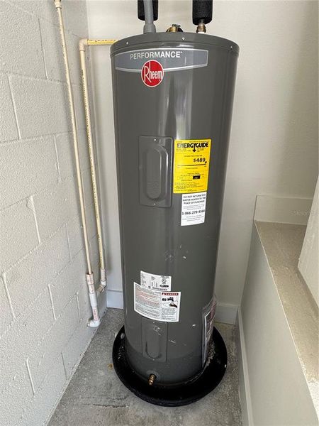 Close-up of interior finishes inside a home in , Lake Wales (Image 13). Close-up of interior finishes inside a home in , Lake Wales (Image 13).