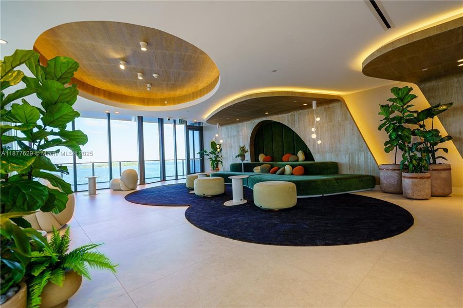 Community amenities in , Miami (Image 17).