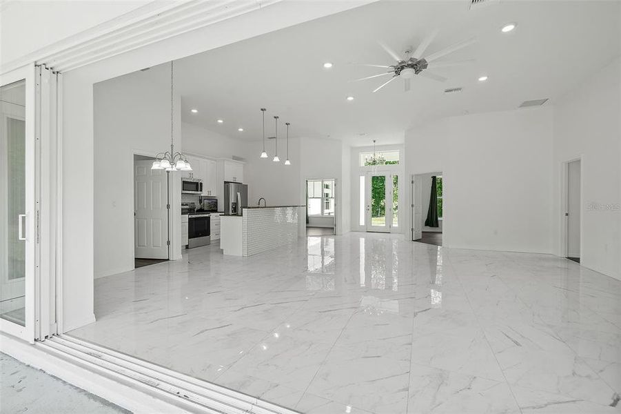 Spacious, unfurnished interior of a new home in , Pierson (Image 15).