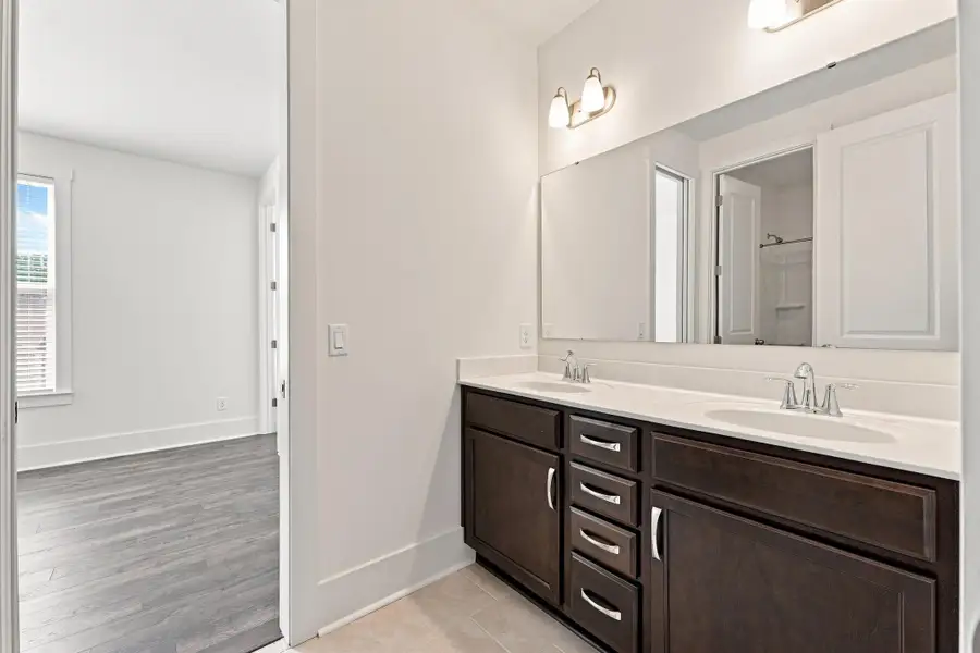 Furnished interior view inside a new home in , Ravenel (Image 6).