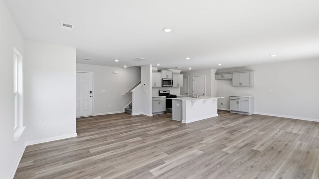 Spacious, unfurnished interior of a new home in Cedar Gap, Fountain Inn (Image 19). Spacious, unfurnished interior of a new home in Cedar Gap, Fountain Inn (Image 19).