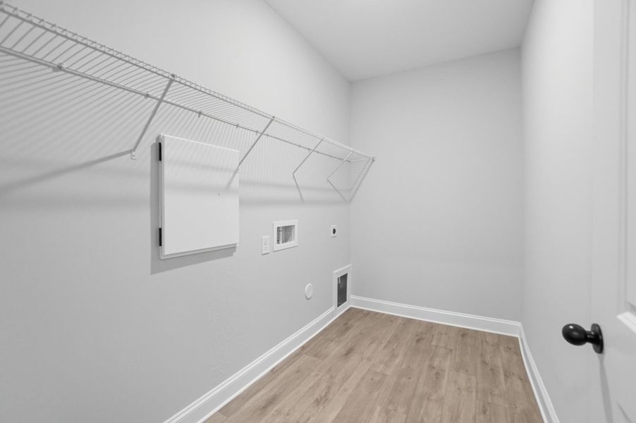 Spacious, unfurnished interior of a new home in Heritage - 55+ Community, Wesley Chapel (Image 35).