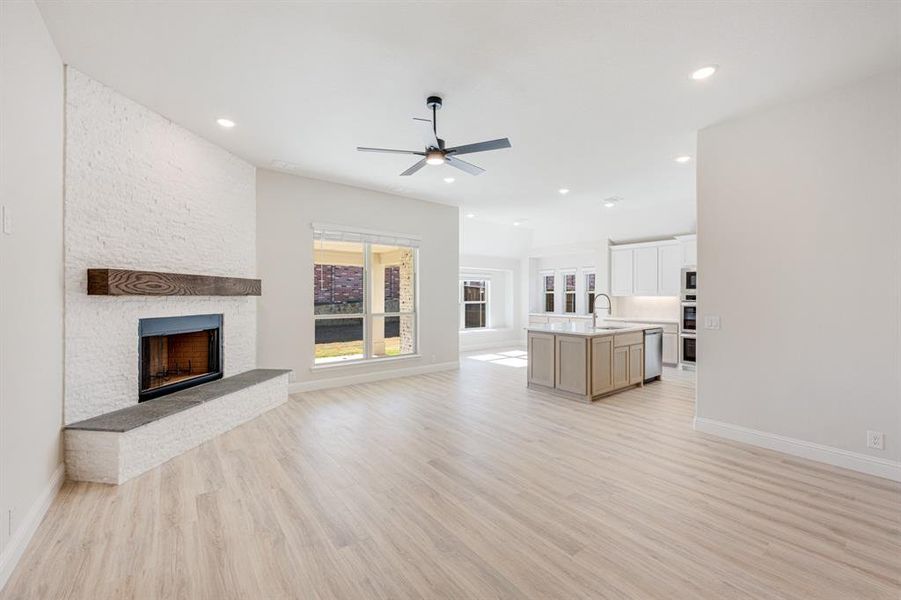 Spacious, unfurnished interior of a new home in Mockingbird Hills 60-65, Joshua (Image 16).