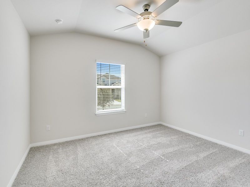 Spacious, unfurnished interior of a new home in Butler Farms - Boulevard Collection, Liberty Hill (Image 11).