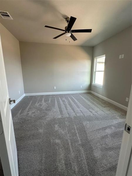 Spacious, unfurnished interior of a new home in , Dallas (Image 27).