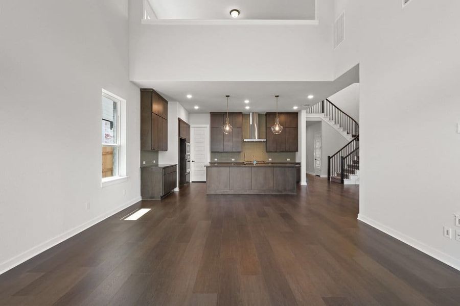 Spacious, unfurnished interior of a new home in Lariat, Liberty Hill (Image 21).