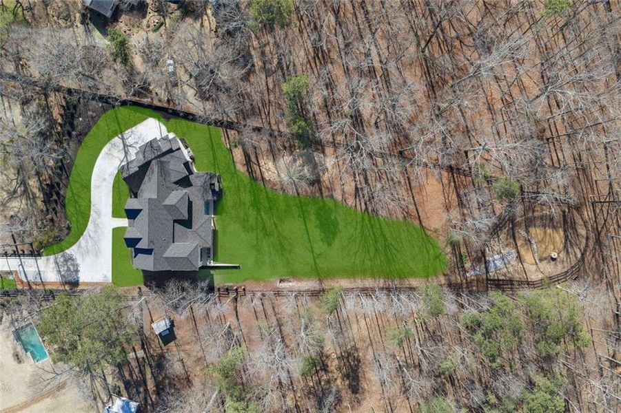 Image 85 of a home in .