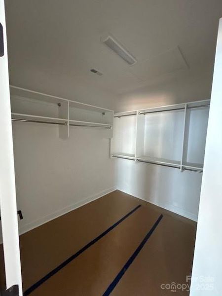 Image 11 of a home in The Courtyards at Lake Davidson.